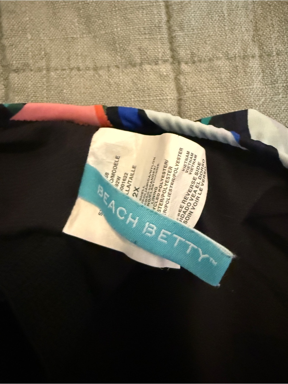 Beach Betty Razorback Swim Top - Picture 4 of 4